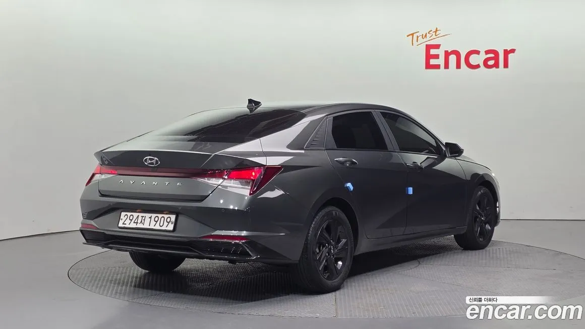 Hyundai AVANTE 2021 из KR, фото 4