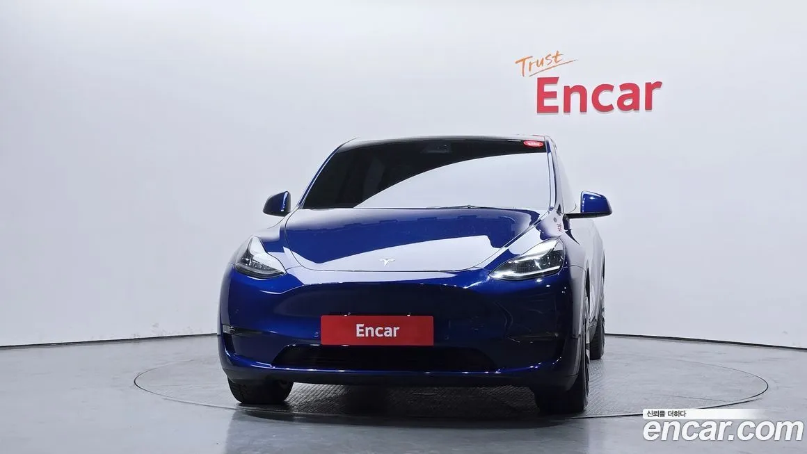 Tesla Model Y — фото 2