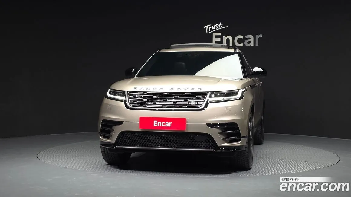 Land Rover Range Rover Velar 2026 из KR, фото 2