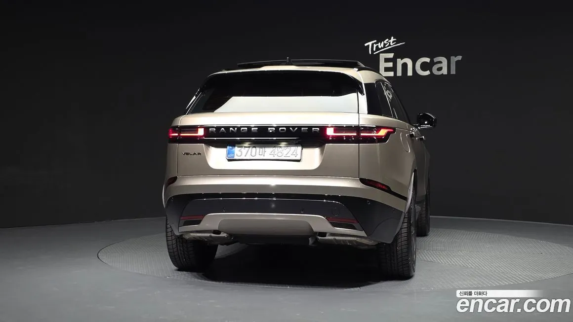 Land Rover Range Rover Velar 2026 из KR, фото 3