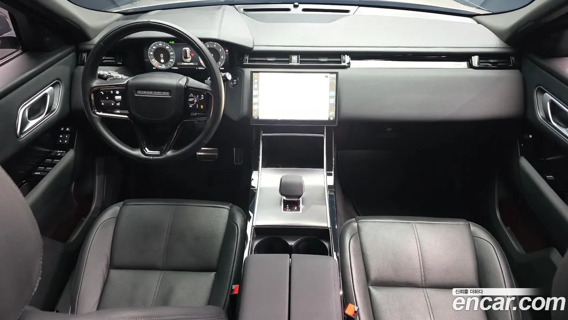 Land Rover Range Rover Velar 2026 из KR, фото 9