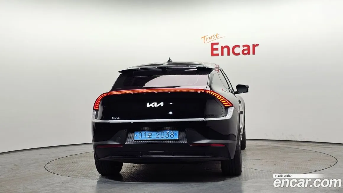 Kia EV6 — фото 2