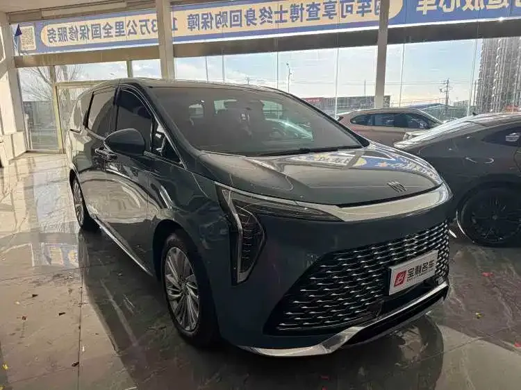 Buick Century 2023 из CN, фото 1