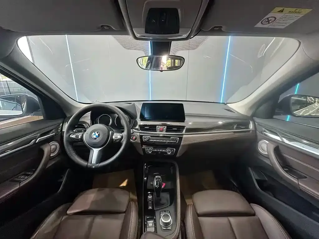 BMW X1 2021 из CN, фото 10