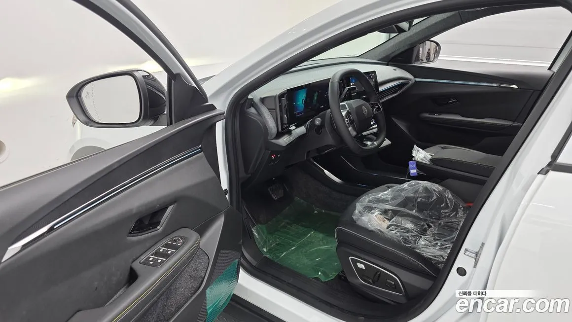 Renault Korea (Samsung) Scenic 2026 из KR, фото 10