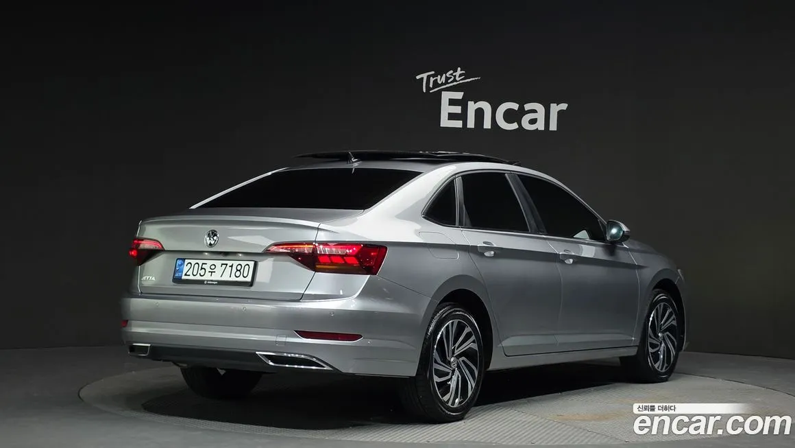 Volkswagen Jetta 2021 из KR, фото 3