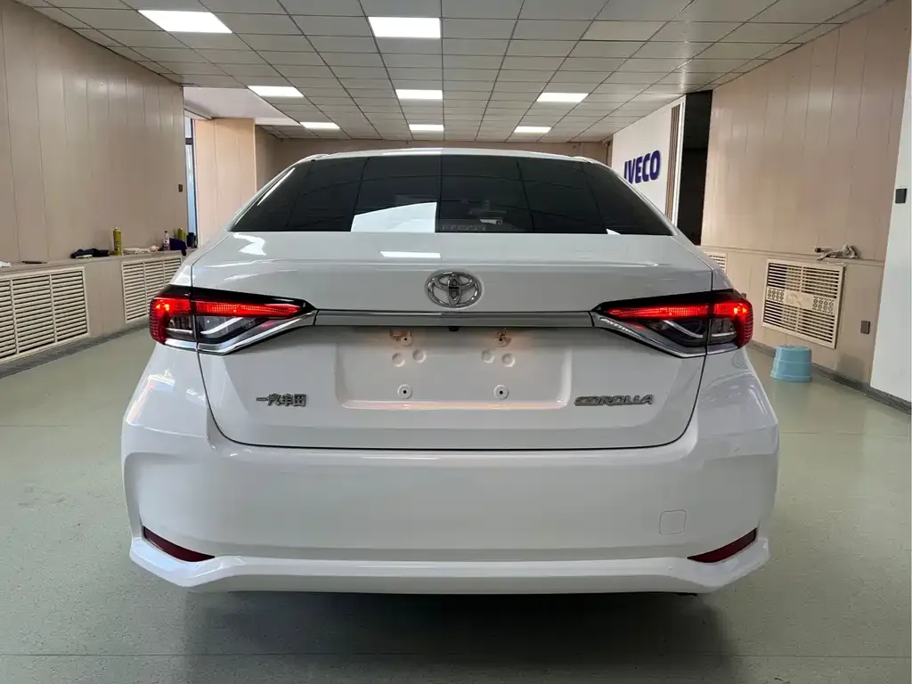 Toyota Corolla 2022 из CN, фото 2