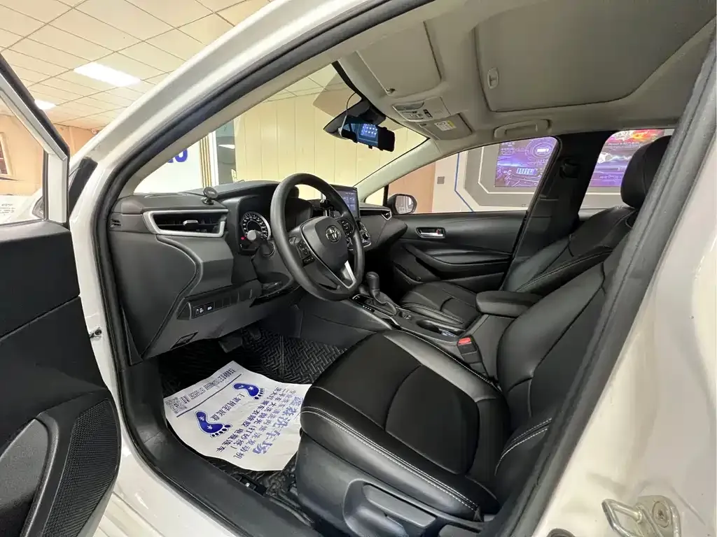Toyota Corolla 2022 из CN, фото 9