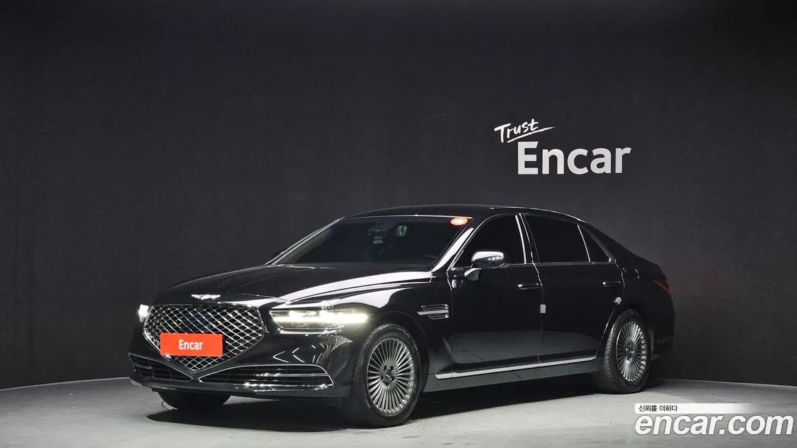 Genesis G90