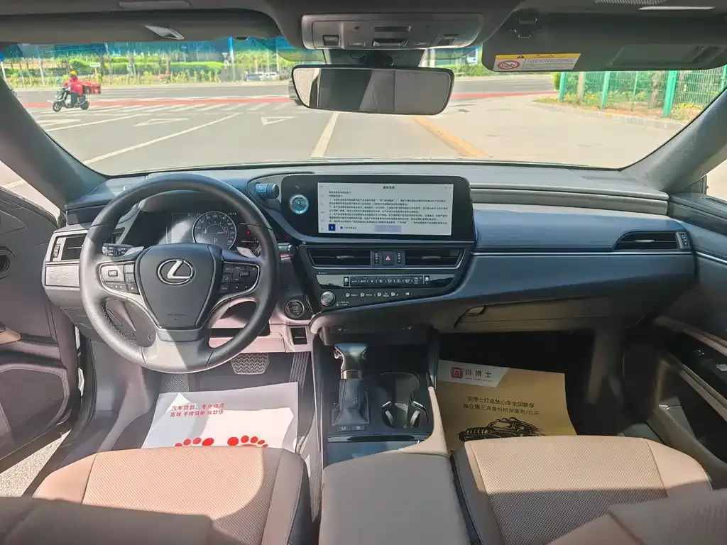 Lexus ES 2024 из CN, фото 4