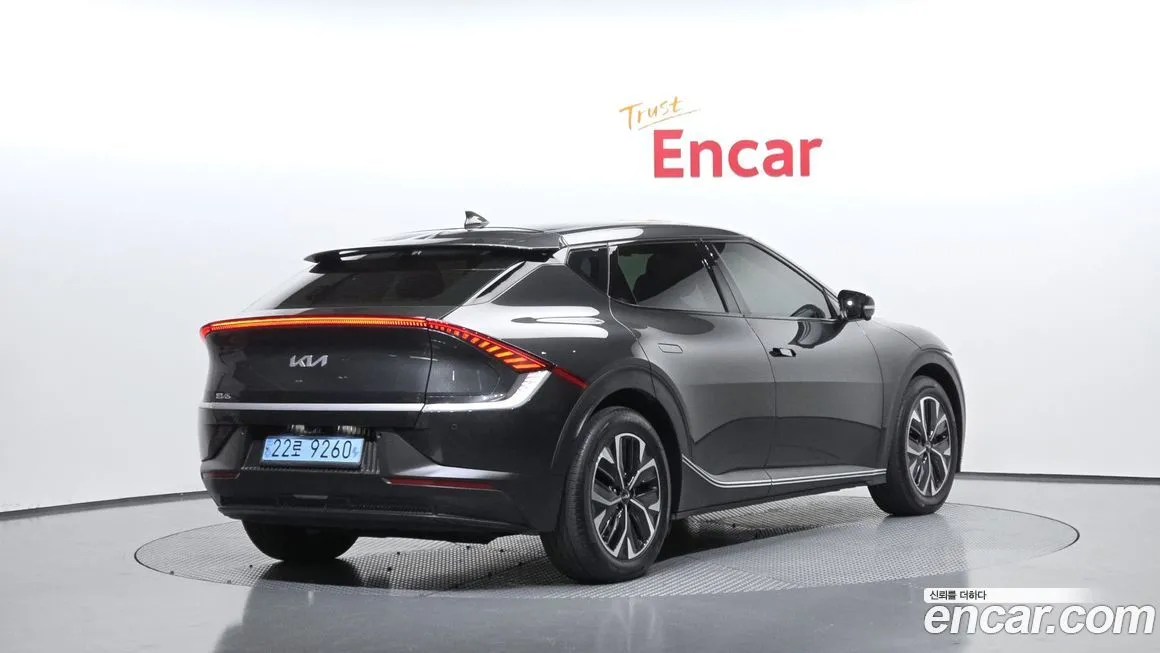 Kia EV6 — фото 4