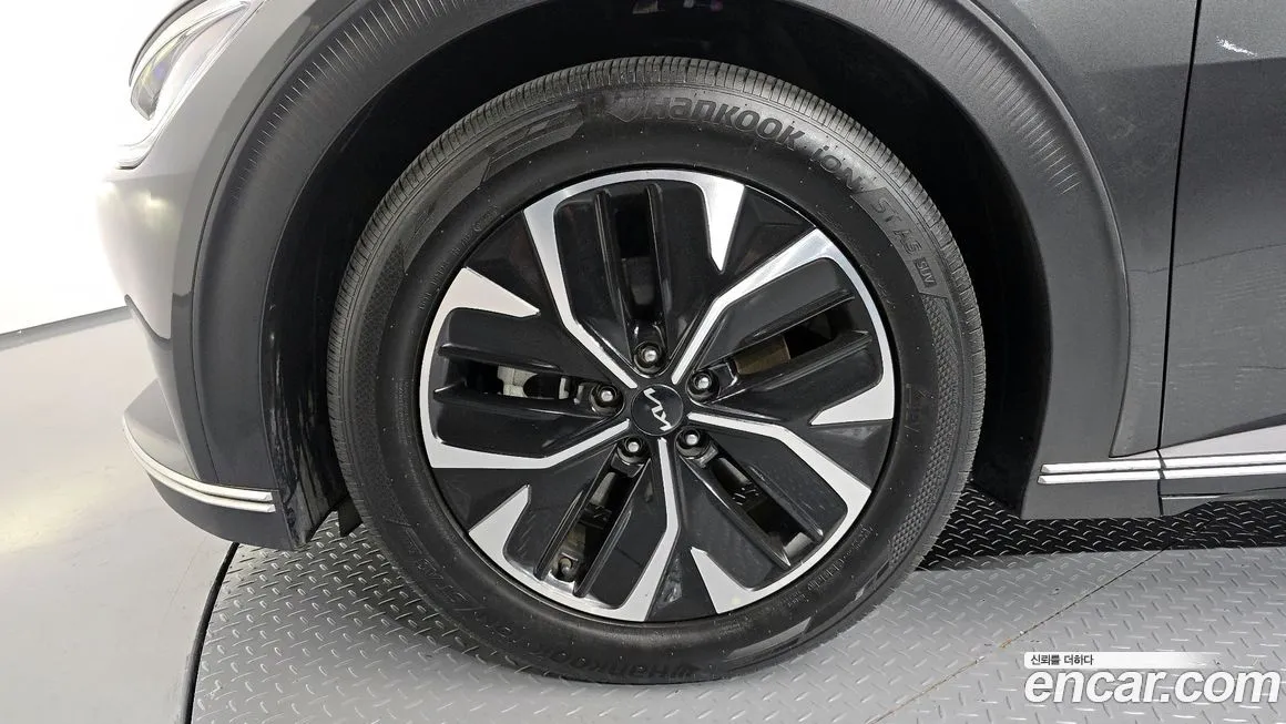 Kia EV6 — фото 3