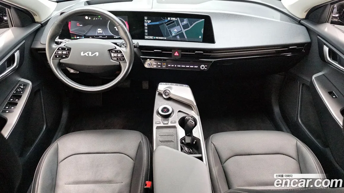 Kia EV6 — фото 10