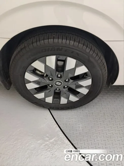 Hyundai Staria 2023 из KR, фото 3