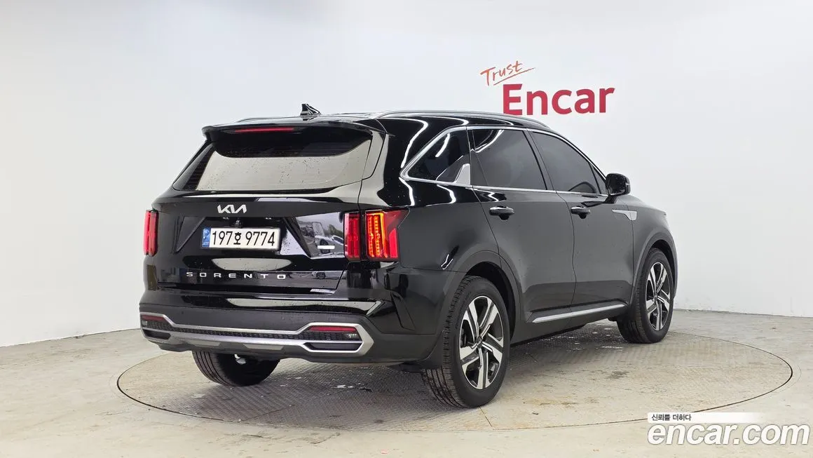Kia Sorento — фото 9