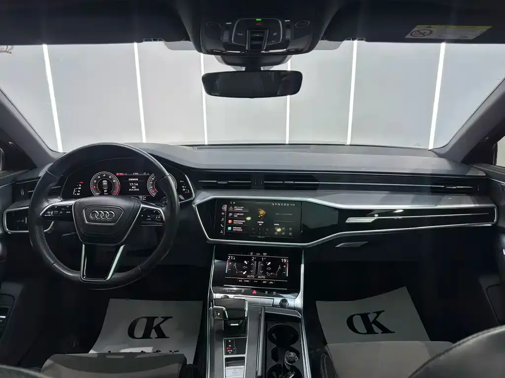 Audi A6L 2023 из CN, фото 7
