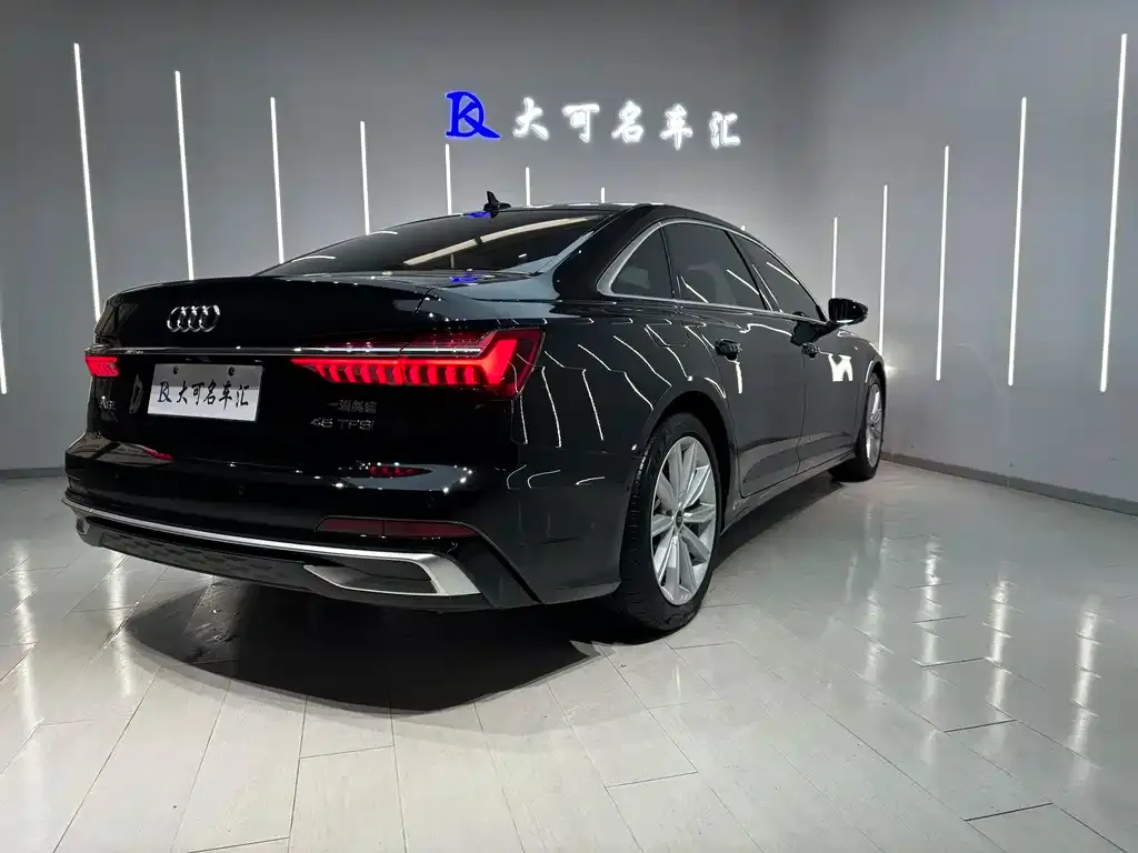 Audi A6L 2023 из CN, фото 2