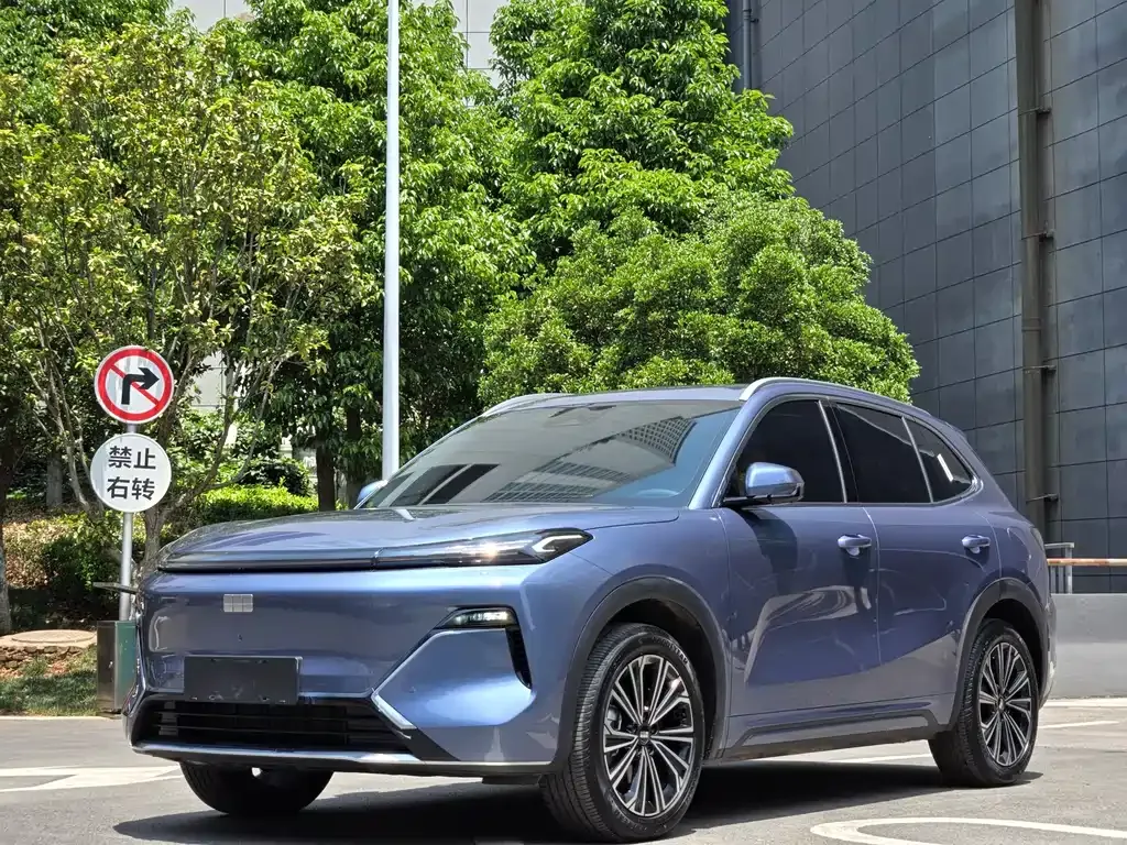 Geely Galaxy Xingjian 7 — фото 1