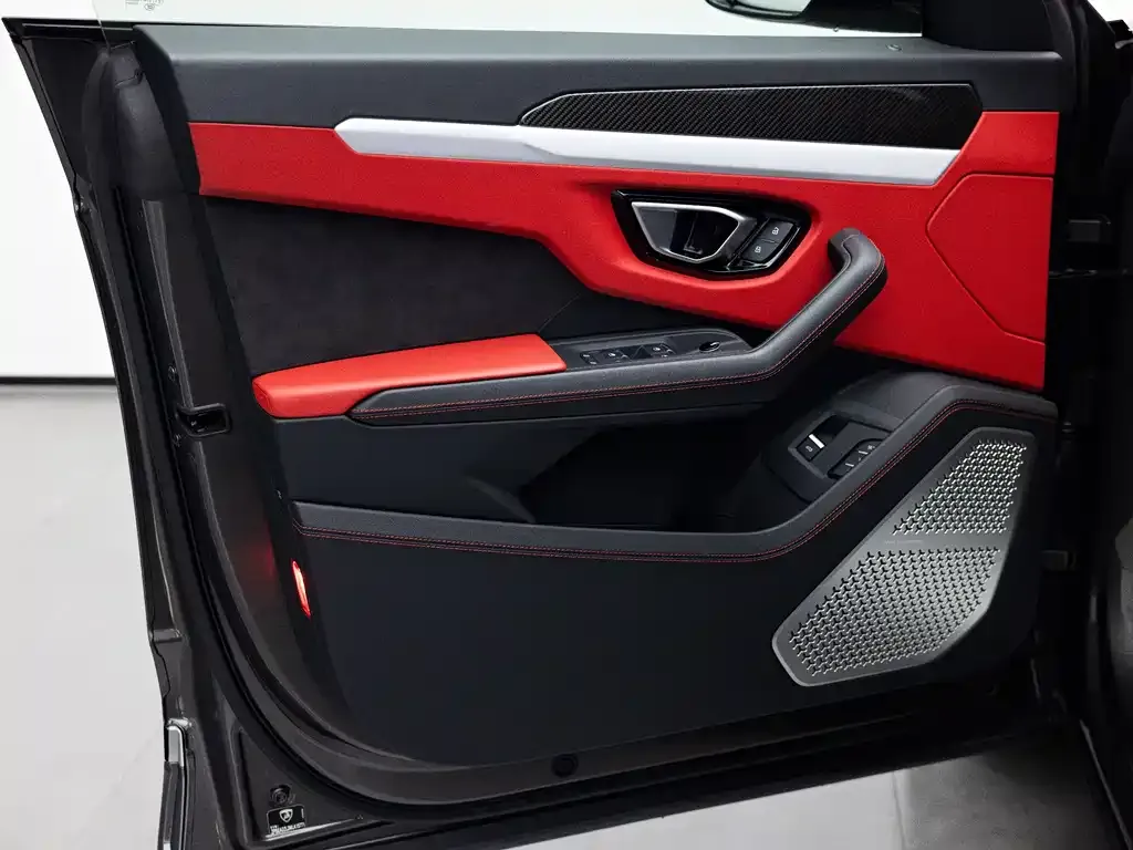 Lamborghini Urus 2022 из CN, фото 6