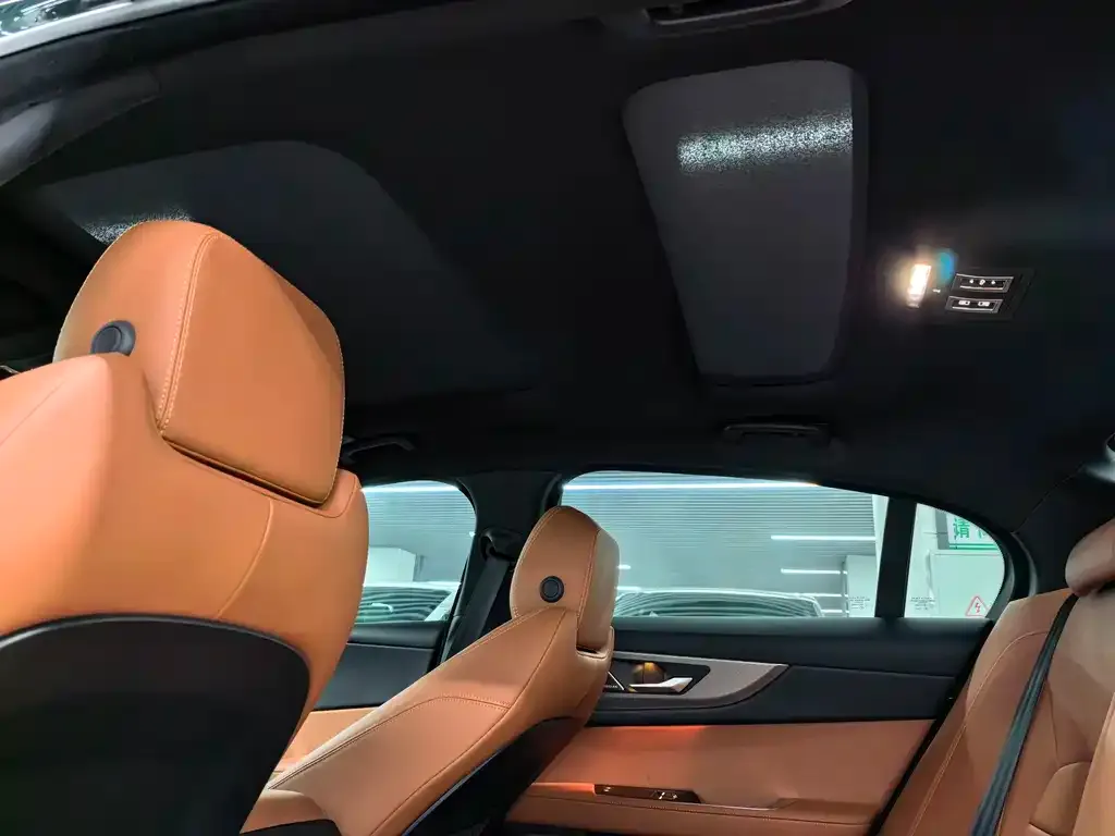 Jaguar XEL 2024 из CN, фото 2
