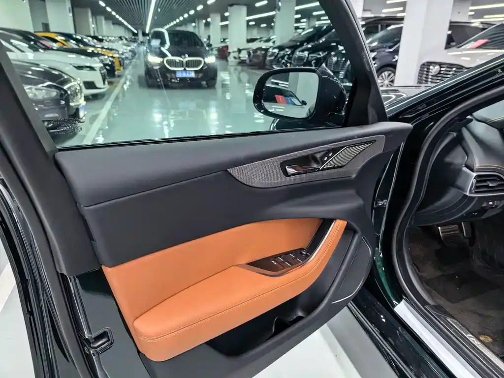 Jaguar XEL 2024 из CN, фото 9