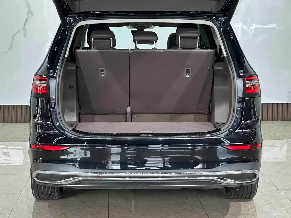 Volkswagen Viloran 2025 из CN, фото 9