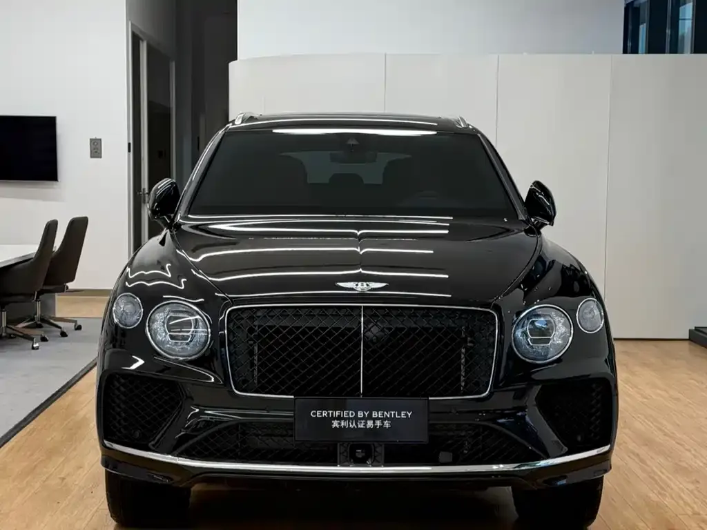 Bentley Bentayga — фото 8