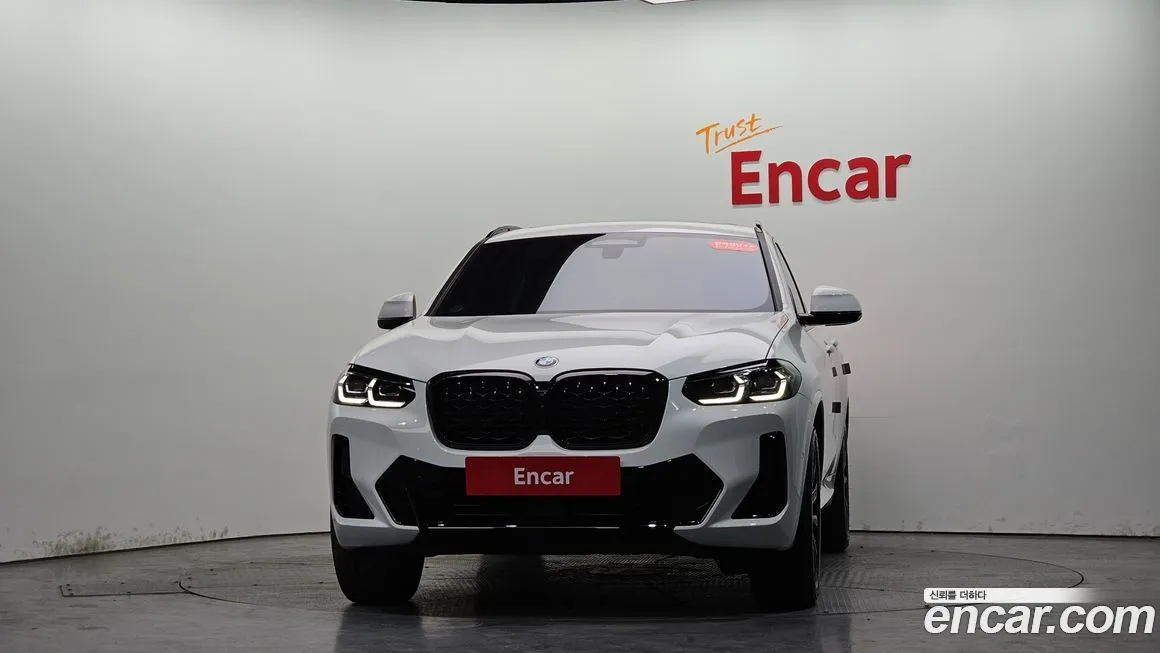 BMW X4 2025 из KR, фото 3