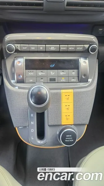 Hyundai Casper 2023 из KR, фото 2