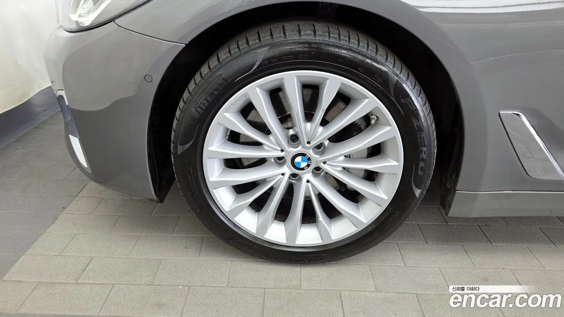 BMW 5-Series 2021 из KR, фото 9