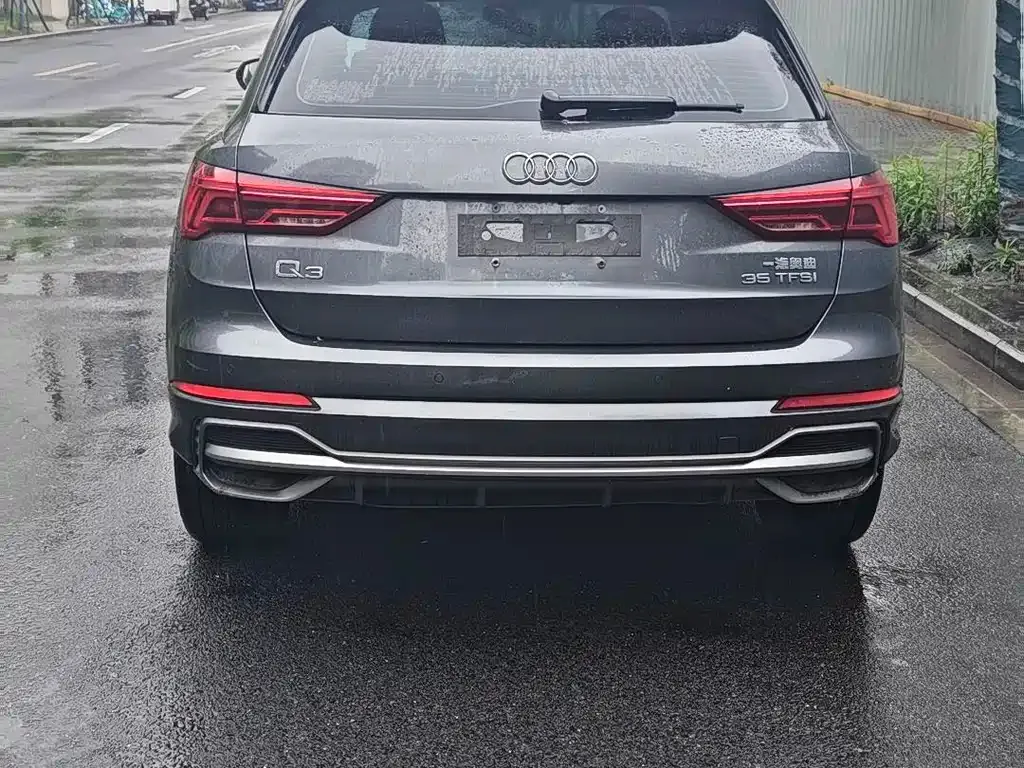 Audi Q3 — фото 5