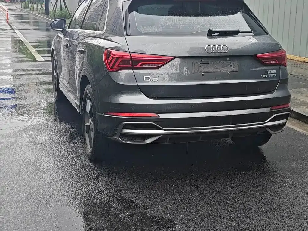 Audi Q3 — фото 4
