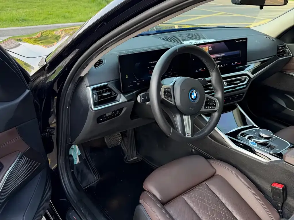 BMW i3 — фото 10
