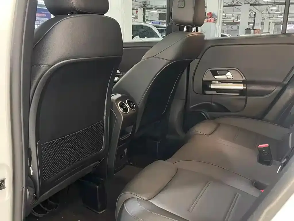 Mercedes-Benz GLA 2022 из CN, фото 2