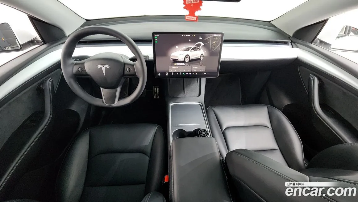 Tesla Model Y — фото 8