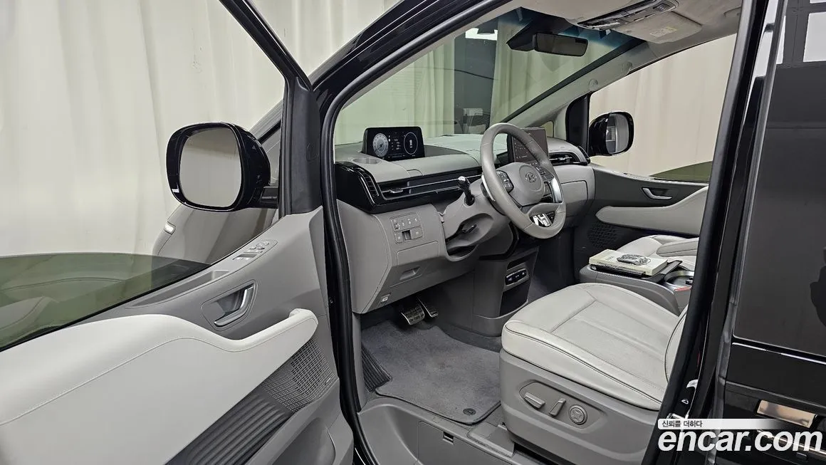 Hyundai Staria 2022 из KR, фото 9