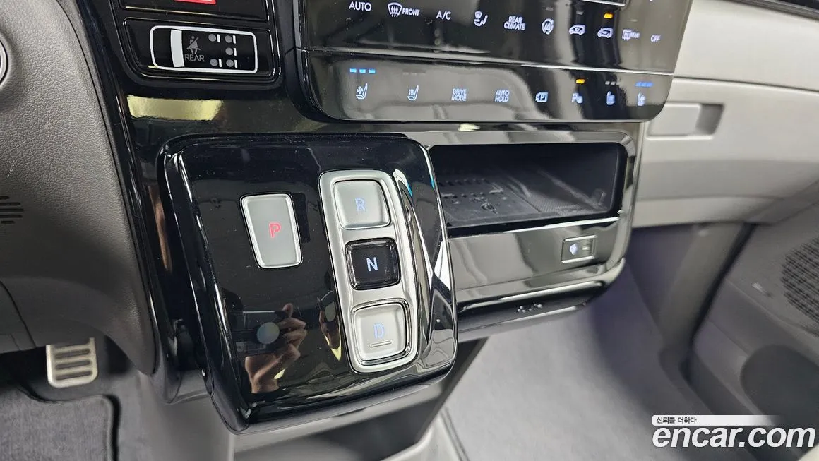 Hyundai Staria 2022 из KR, фото 6