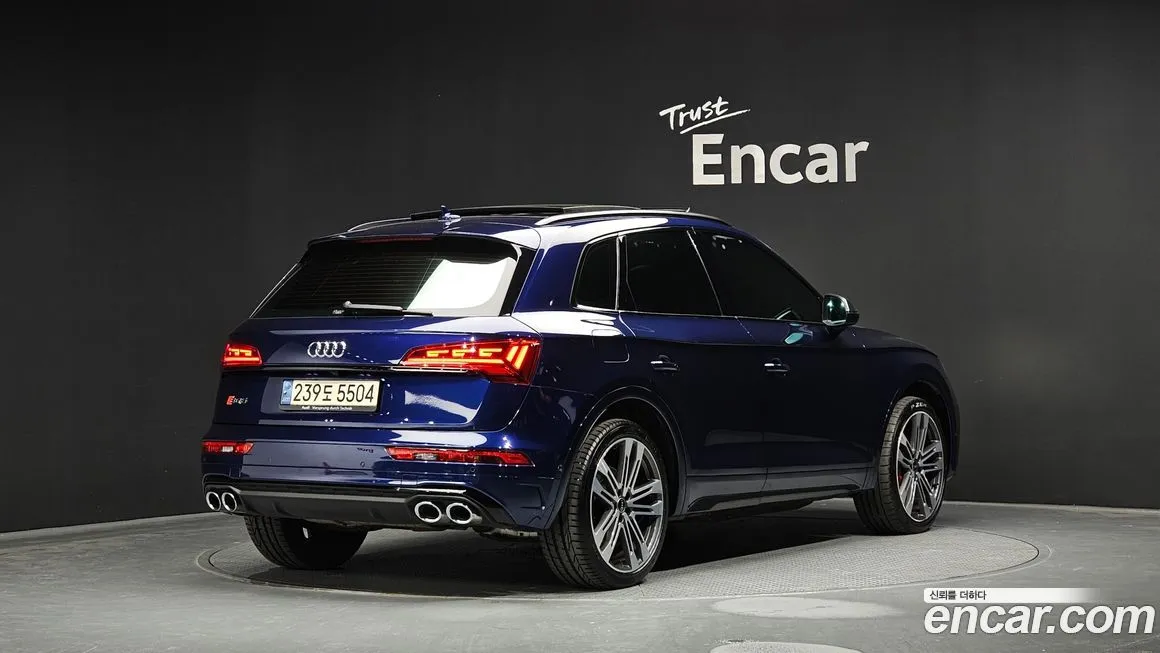 Audi SQ5 2021 из KR, фото 8