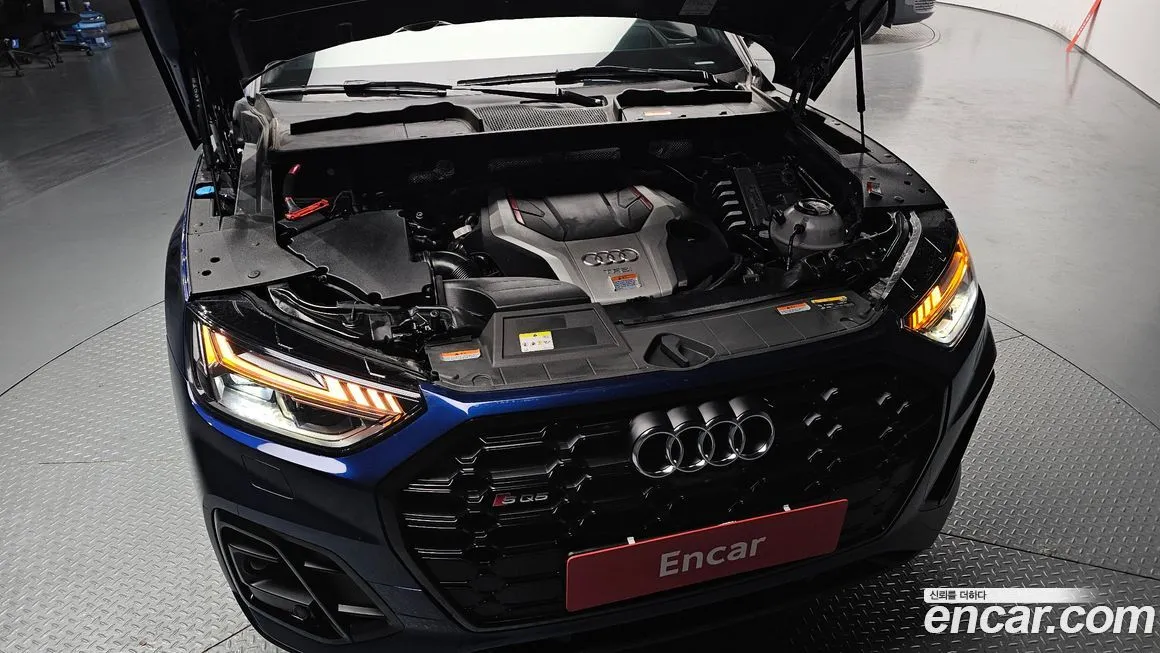 Audi SQ5 2021 из KR, фото 6