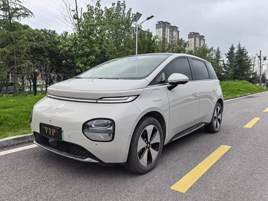 Baojun Yunduo