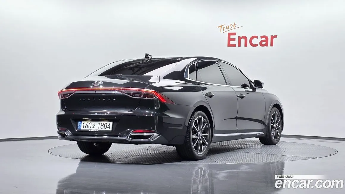 Hyundai Grandeur 2022 из KR, фото 3