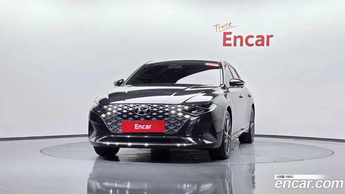 Hyundai Grandeur 2022 из KR, фото 2