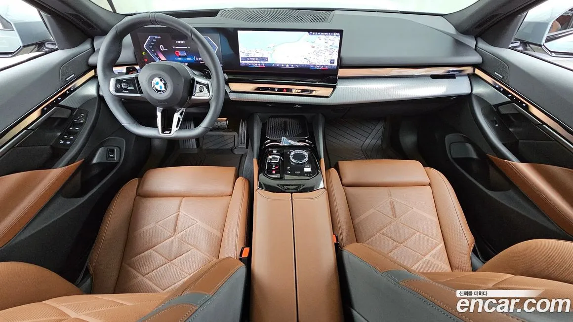 BMW 5-Series — фото 9