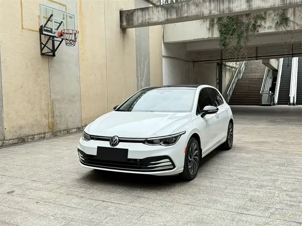 Volkswagen Golf 2021 из CN, фото 1