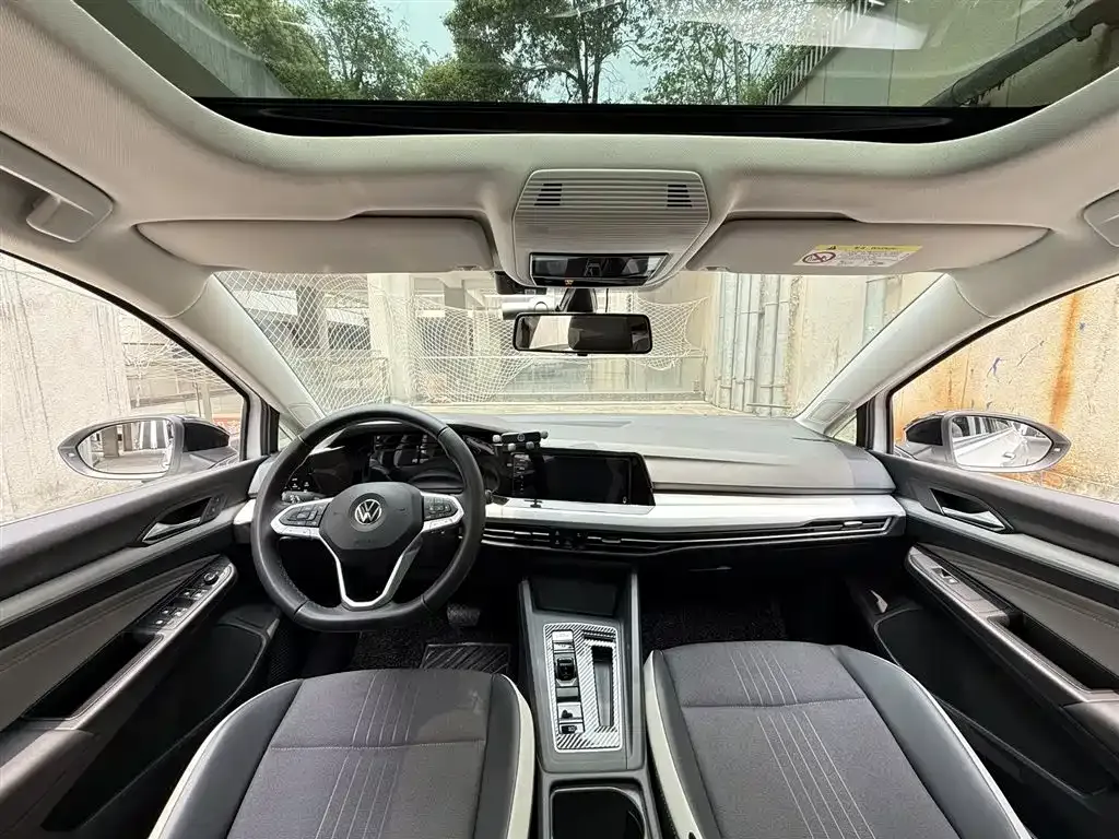 Volkswagen Golf 2021 из CN, фото 8