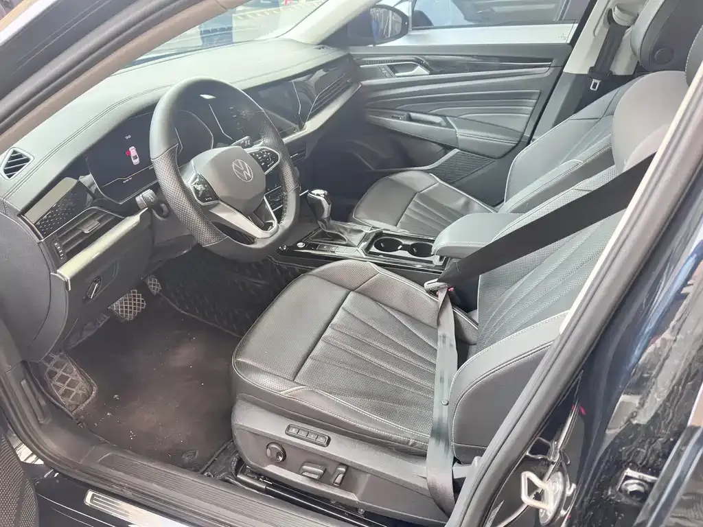 Volkswagen Passat 2024 из CN, фото 6