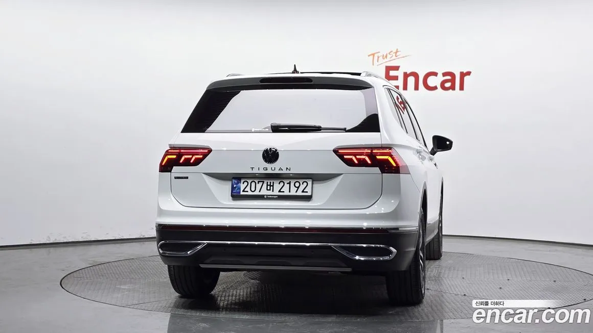 Volkswagen Tiguan — фото 3