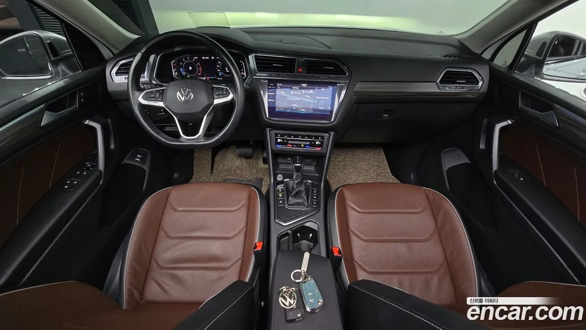 Volkswagen Tiguan — фото 5