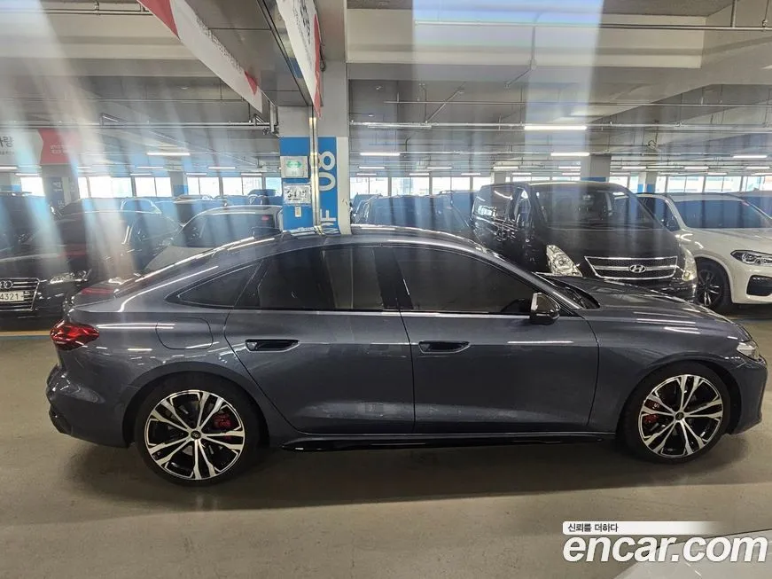 Audi S5 2025 из KR, фото 8