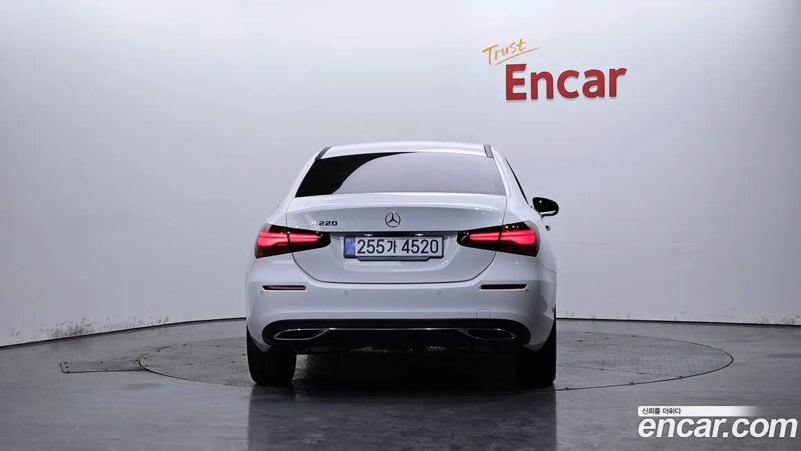 Mercedes-Benz A-Class — фото 2